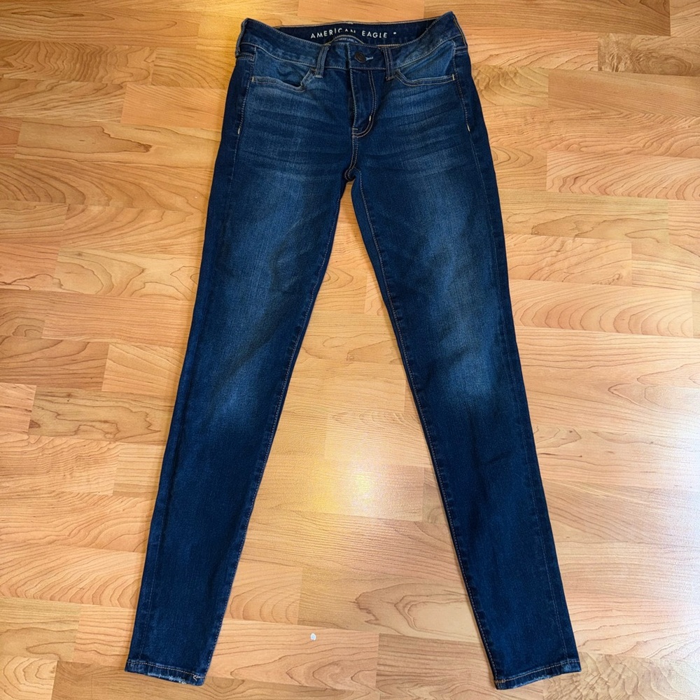 American Eagle Outfitters Women's Dark Wash Jeans